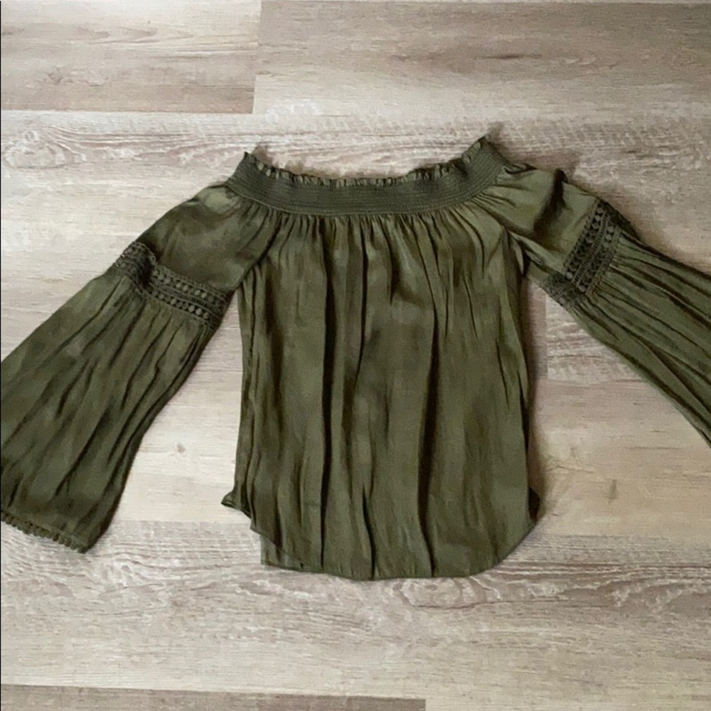 White House Black Market Off Shoulder